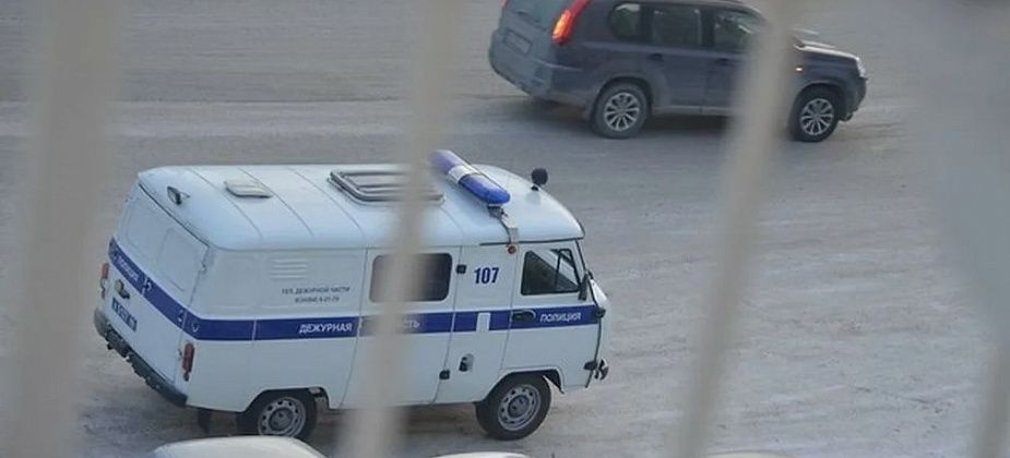 «Кухонного боксера» наказали ограничением свободы. Бил даже черенком от швабры 