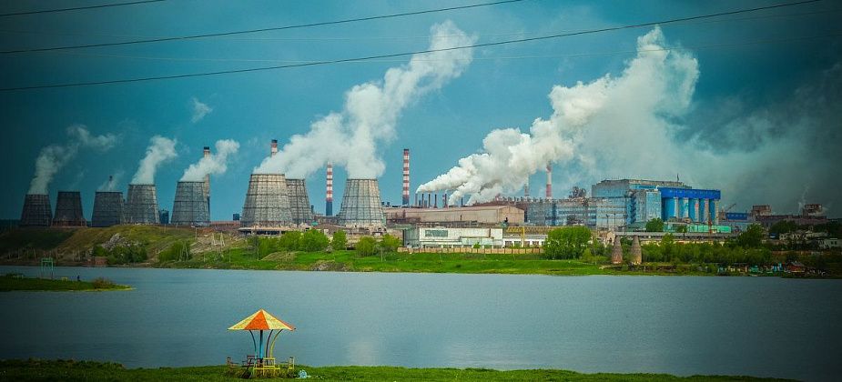 В Краснотурьинске отгрузили товаров почти на 80 миллиардов