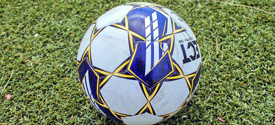 «Аврора» потеряла очки в матче с аутсайдером из Североуральска