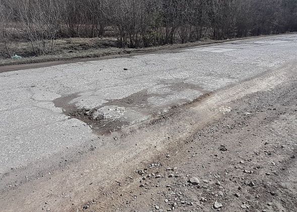 Ремонтируют дорогу до Загородного. Водитель недоволен качеством работ