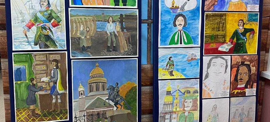 В выставочном зале работает выставка «Красота Божьего мира»