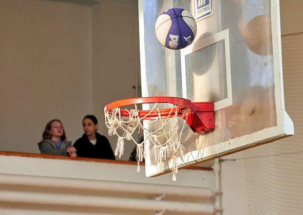 Юные краснотурьинцы заняли второе место на баскетбольном турнире в Серове