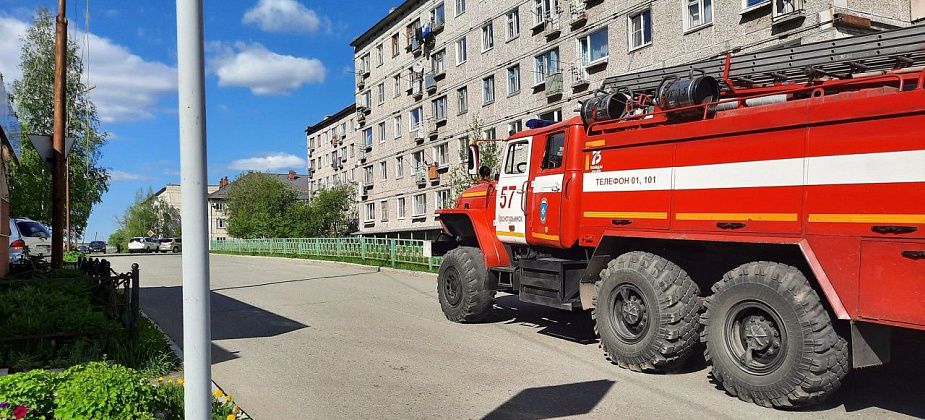 Сотрудников прокуратуры и налоговой службы эвакуировали за 140 секунд  