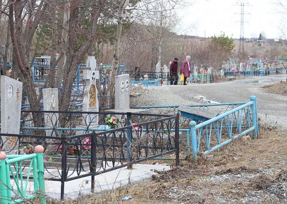 Автобусы до кладбищ будут ходить с 9 до 18 часов с интервалом 15-20 минут