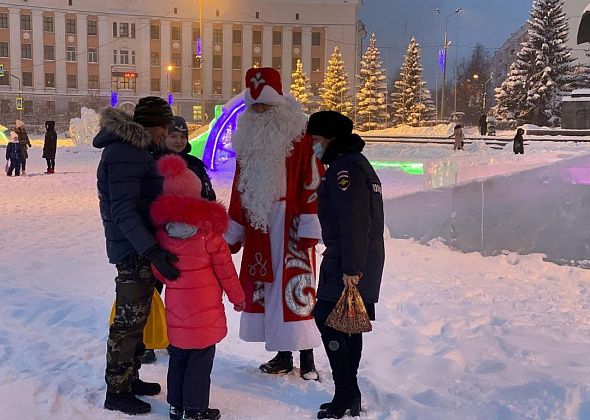 ГИБДД провела в новогоднем городке акцию