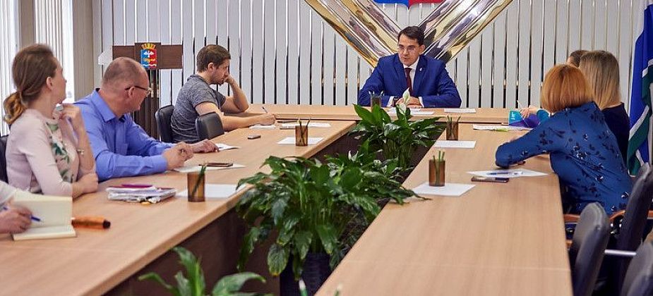 Мэр Краснотурьинска проведет пресс-конференцию. Собираем вопросы горожан