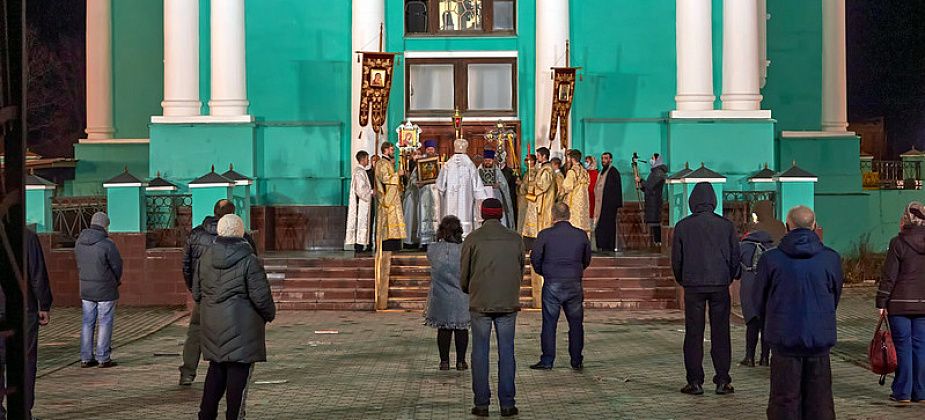 COVID. Пасха за закрытыми дверями: как православные встретили праздник в особых условиях