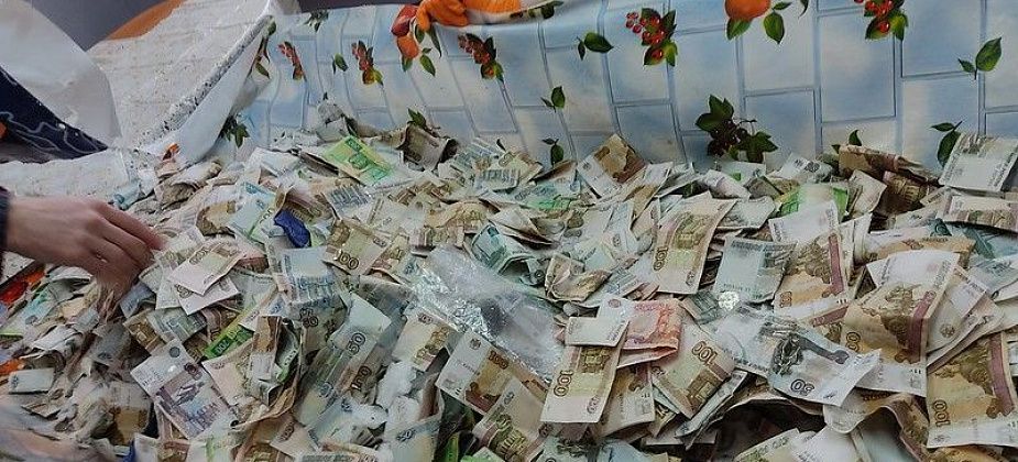 В мэрии обновили примерные зарплаты бюджетникам