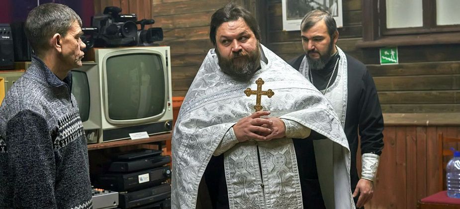 В Краснотурьинске освятили музей Попова. Во время молебна сработала пожарная сигнализация
