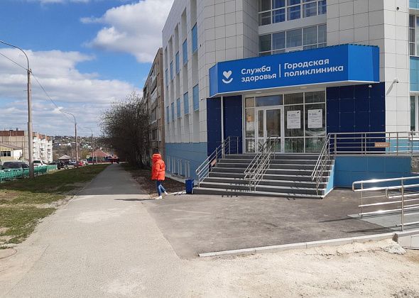 Как будут работать подразделения больницы в праздничные дни