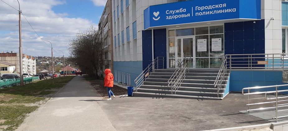 Как будут работать подразделения больницы в праздничные дни