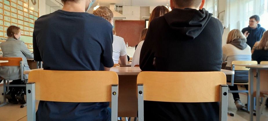 Начальник управления образования сказала, каких учителей нельзя заменить
