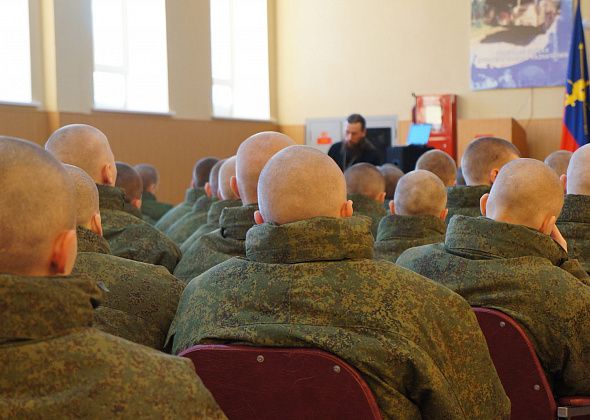 Стартовал осенний призыв в армию. Что ждет будущих солдат?