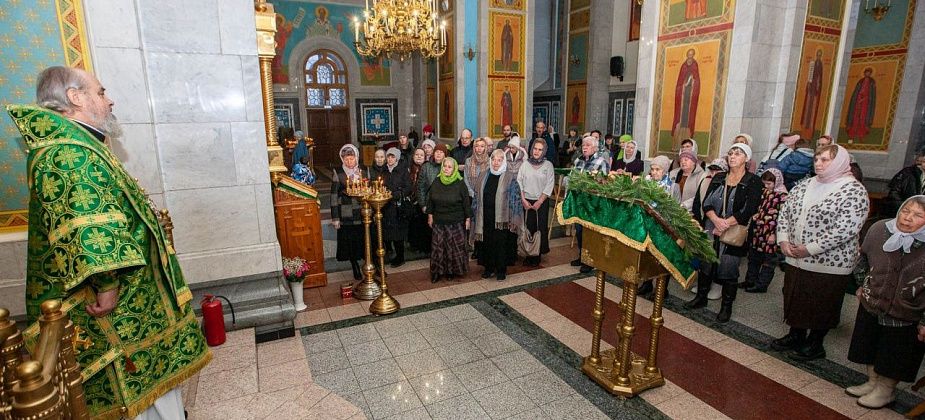 Верующие почтили память святого Александра Невского