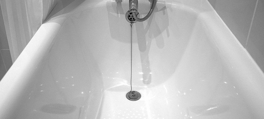 В Краснотурьинске потерпевшие примирились с похитителями ванн