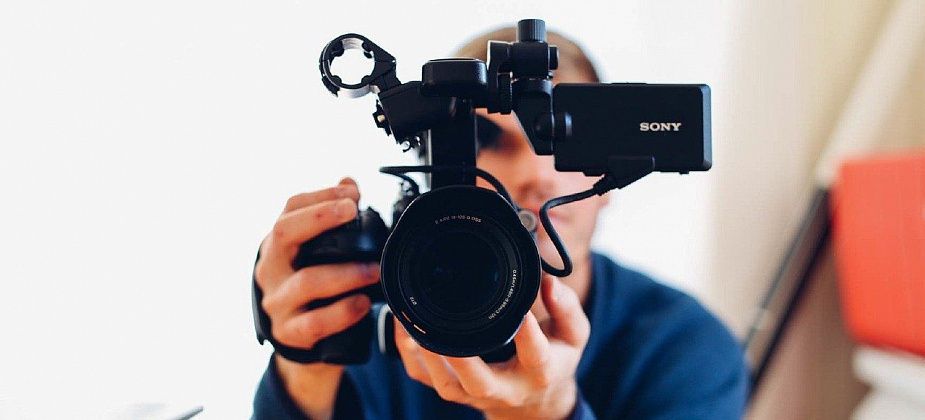 Библиотека проведет молодежный поэтический видео-баттл, посвященный Есенину