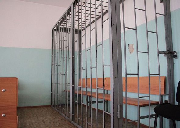 Осудили парня, избившего знакомых