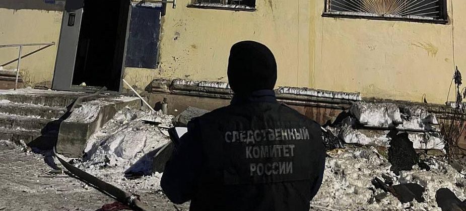В Первоуральске после взрыва газа в квартире пострадали три человека