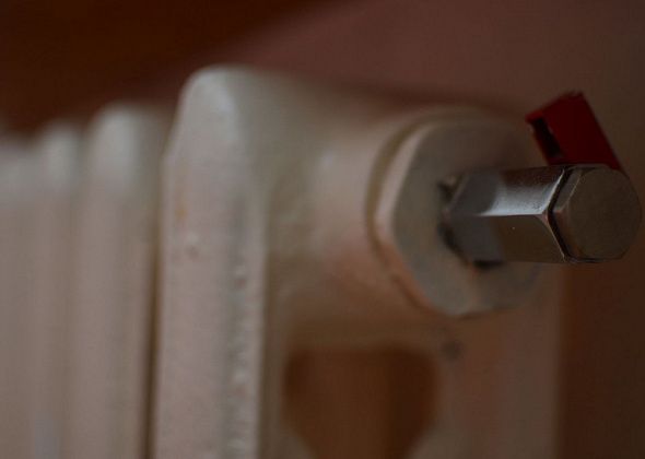 На улице Попова идут ремонтные работы, жители жалуются на холодные батареи