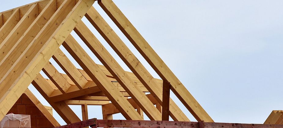 Ремонт кровли зимой невозможен? Разрушаем этот миф!