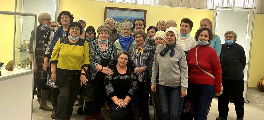 Краеведческий музей провел экскурсию для ветеранов