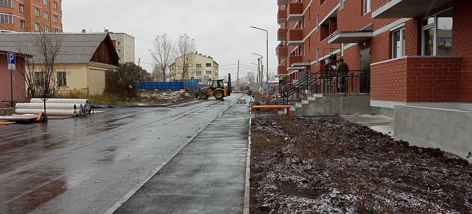 Новый дом на Октябрьской планируют ввести в эксплуатацию в конце месяца. Но заедут жильцы не сразу
