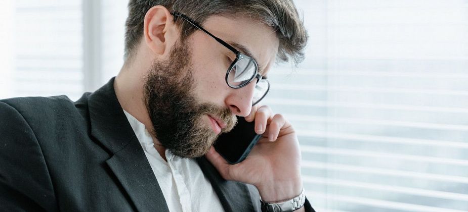 Деловые и мобильные: с кем общаются свердловские бизнесмены