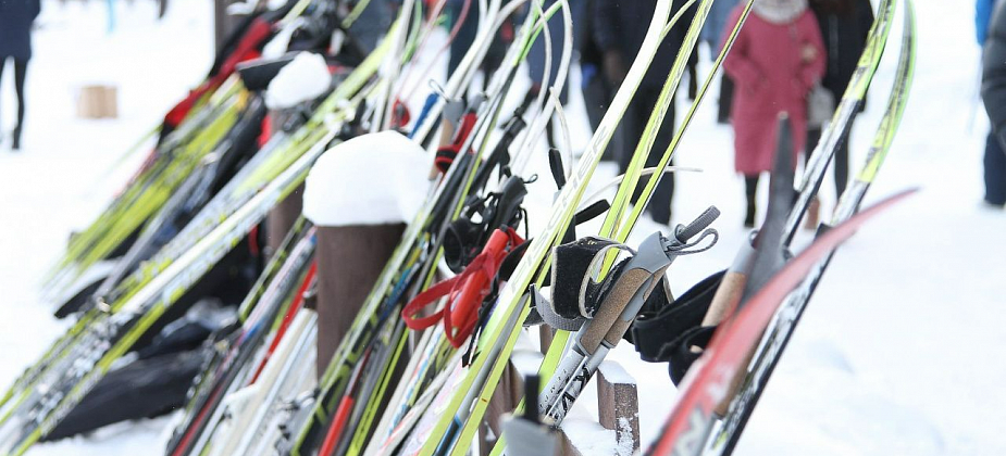 Юные лыжники завоевали 15 медалей в Серове