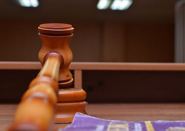 Мужчина украл у спортсмена сотовый телефон