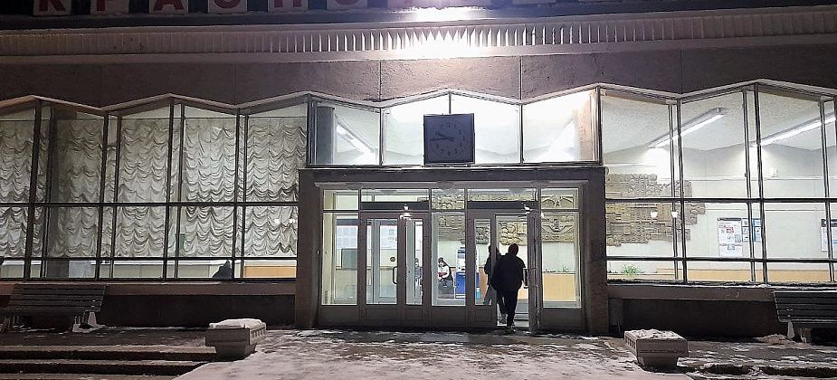 На железнодорожном вокзале Краснотурьинска теперь можно купить билеты на пригородные поезда