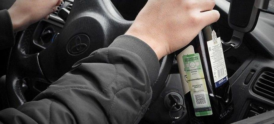 26-летний продавец трижды попался пьяным за рулем