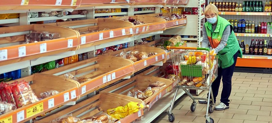 Охота на сахар и общее подорожание. Как изменились цены в магазинах за последний месяц?  