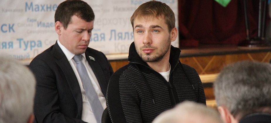 Суд не стал снимать Антона Шипулина с выборов