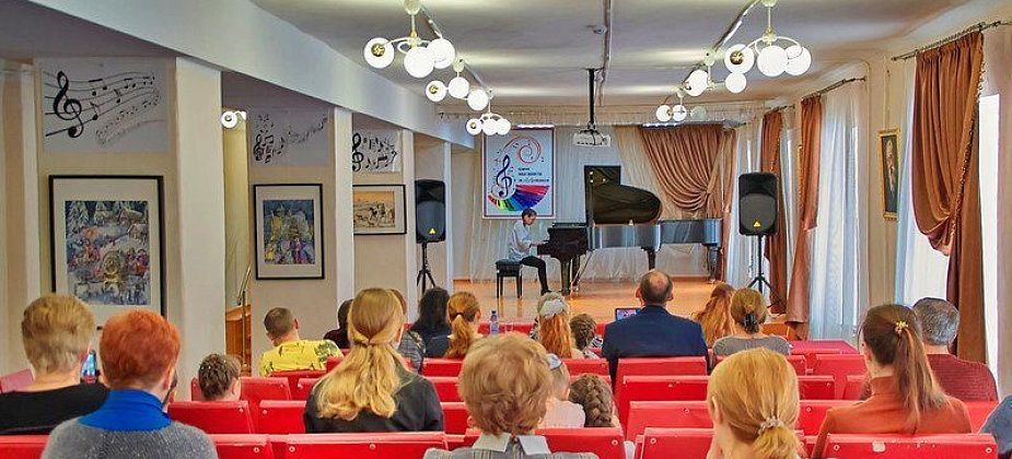 В музыкальной школе коронавирусом заболели трое педагогов