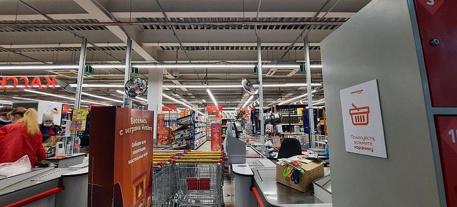 Подростки вынесли икру из «Столичного» почти на 20 000 рублей