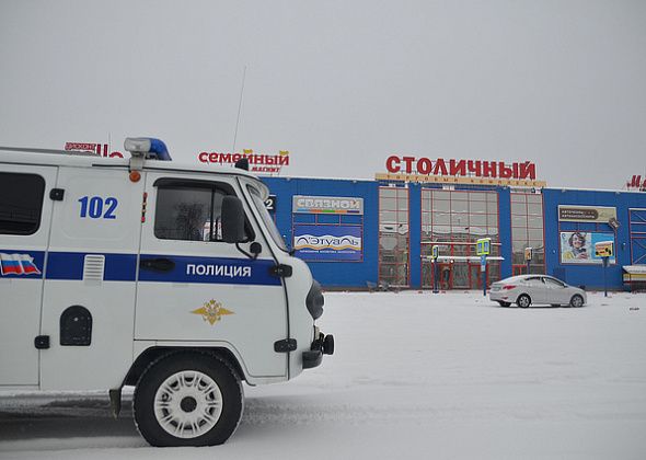 В Краснотурьинске ночью взломали «Столичный». Попытались вынести несколько дорогих смартфонов