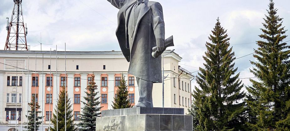 Свыше миллиона рублей выделяют на зимнее содержание памятных мест