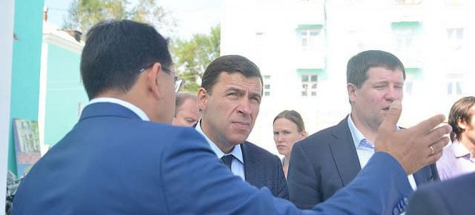 Губернатор едет на север. Просит жителей писать ему в Instagram о проблемах городов