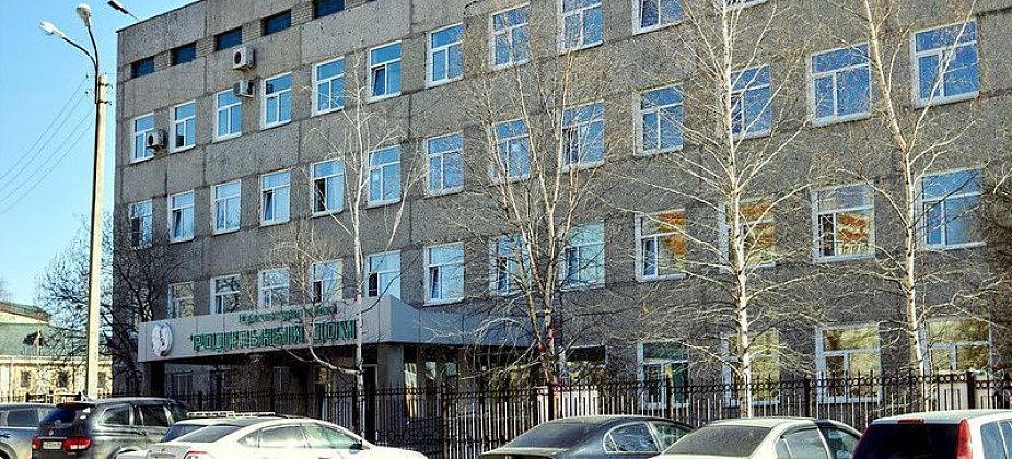 На замену лифта в роддоме требуется 5 млн рублей