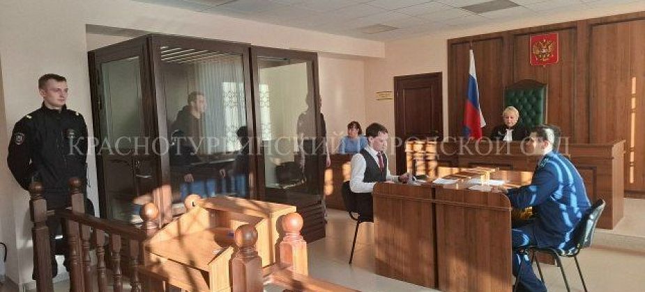 Жители Москвы арестованы за обман матери погибшего участника СВО в Краснотурьинске. Она отдала им почти 5 миллионов