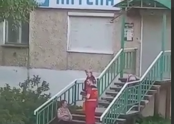 В Североуральске из окна выпал четырехлетний малыш. Погиб