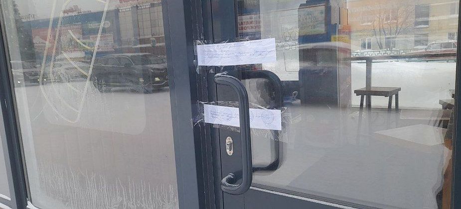 Суд приостановил работу шаурмячных Giro Burger на 90 суток. Заболевших стало больше