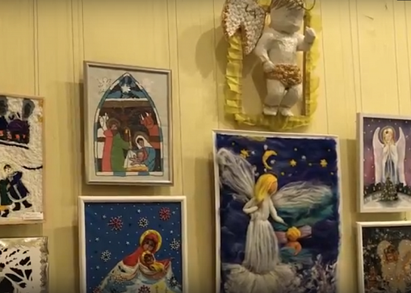136 детских работ на тему Рождества представлено на выставке в краеведческом музее