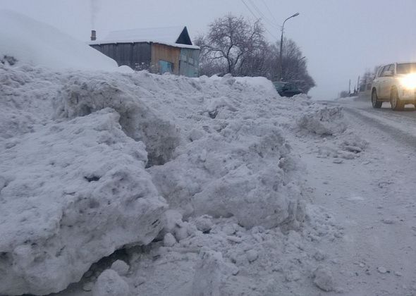Мэр Краснотурьинска пообещал, что подрядчики не будут заваливать снегом подходы к частным домам