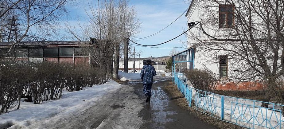 Правозащитники не могут попасть в краснотурьинскую женскую колонию