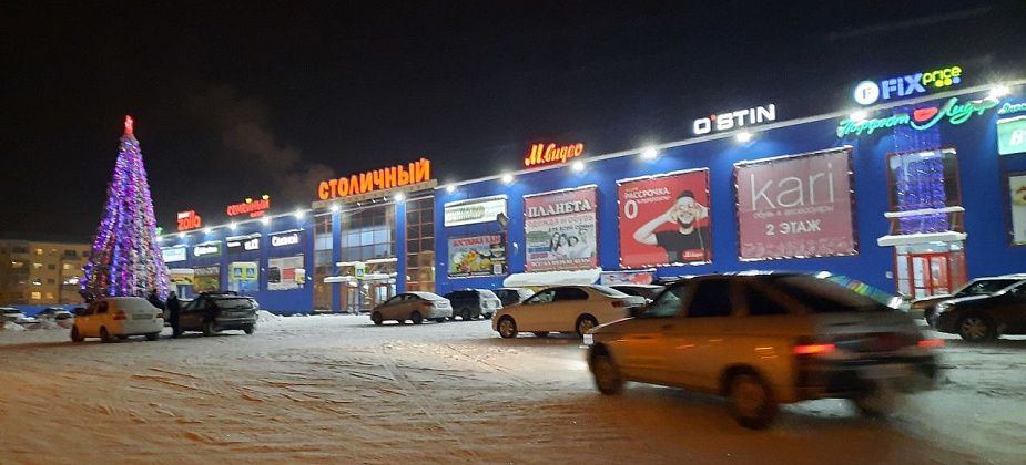 Новогоднюю елку у "Столичного" начнут устанавливать на этой неделе