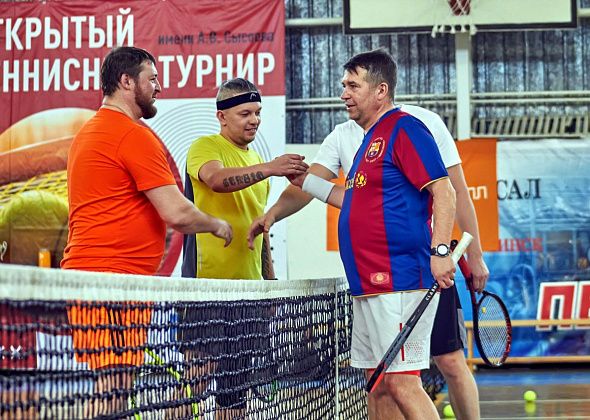 В Краснотурьинске второй раз прошел турнир по большому теннису, посвященный памяти Анатолия Сысоева