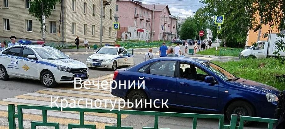 ГИБДД установила виновного в аварии на перекрестке Фрунзе и Металлургов