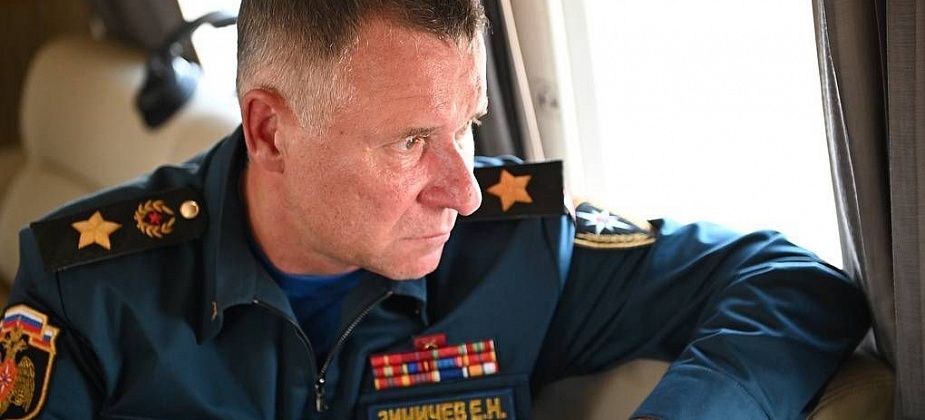 В СМИ была озвучена альтернативная версия гибели главы МЧС. Кремль ее опровергает