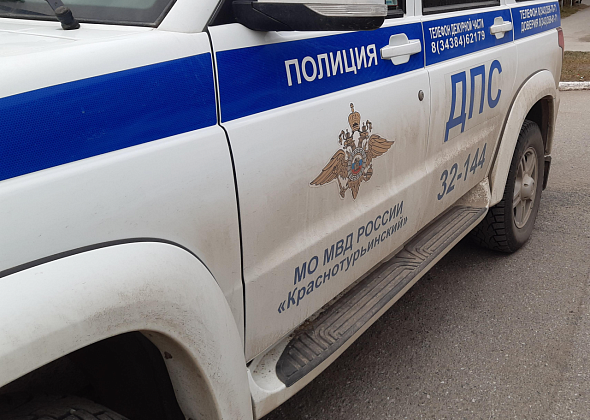 Автомобилисты встали в полукилометровую пробку из-за ДТП в Краснотурьинске